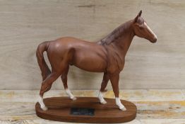 A LARGE MATT FINISH BESWICK MODEL OF A HORSE ON PLINTH 'THE MINSTREL' - MARKED AS A SECOND