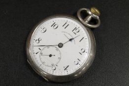 A VICTORIAN SILVER CASED GENTS POCKET WATCH