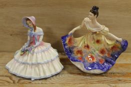 A ROYAL DOULTON FIGURE 'LYNNE' TOGETHER WITH ROYAL DOULTON FIGURINE 'DAYDREAM' (2)