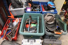 A LARGE SELECTION OF HANDTOOLS BOXED AND LOOSE ETC