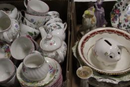 TWO TRAYS OF ASSORTED CERAMICS