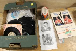 A SMALL QUANTITY OF SPORTING MEMORABILIA TO INCLUDE A NIGEL BENN v CHRIS EWBANK 1990 BOXING