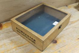 A VINTAGE RITMEESTER DUTCH CIGAR DISPLAY BOX