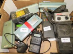 A TRAY OF VARIOUS HAND HELD TRANSCEIVERS AND RECEIVERS