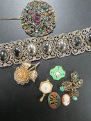 A QUANTITY OF VINTAGE FILIGREE JEWELLERY ETC