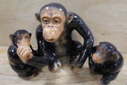 A SMALL TRAY OF CERAMICS TO INCLUDE PARIAN WARE ETC