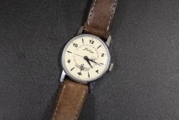 A VINTAGE GENTS WRISTWATCH WITH AEROPLANE DETAIL