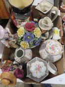 SMALL TRAY OF VINTAGE CERAMICS TO INCLUDE A TOBY JUG
