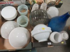 TWO TRAYS OF ASSORTED GLASS