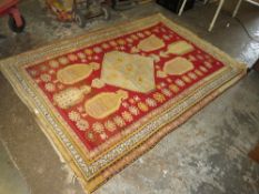 AN ANTIQUE WOOLLEN RIG 228 x 156 cm