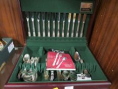 A CANTEEN OF ONEIDA CUTLERY (UNCHECKED)