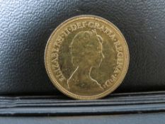 QUEEN ELIZABETH II 1982 HALF SOVEREIGN