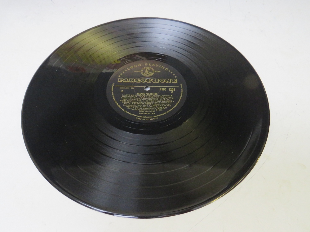 THE BEATLES PLEASE PLEASE ME MONO GOLD PARLAPHONE PMC1202 - Image 3 of 8