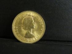 QUEEN ELIZABETH II 1968 SOVEREIGN