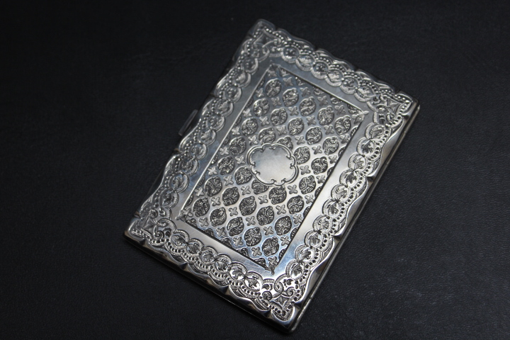 AN ENGRAVED HALLMARKED SILVER AIDE MEMOIRE BY FREDERICK MARSON - BIRMINGHAM 1891, H 10 cm - Image 2 of 3