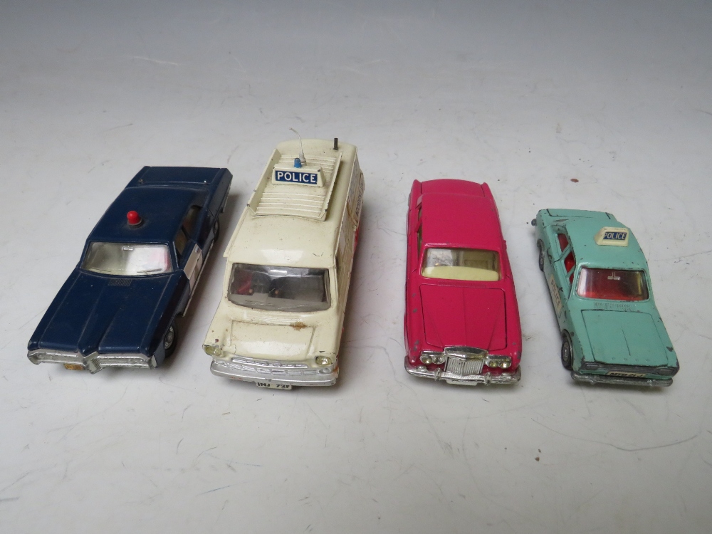A COLLECTION OF VINTAGE PLAYWORN VEHICLES TO INCLUDE DINKY POLICE FORD TRANSIT VAN, Dinky Pontiac - Image 6 of 9