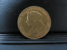QUEEN VICTORIA VEILED HEAD 1900 HALF SOVEREIGN