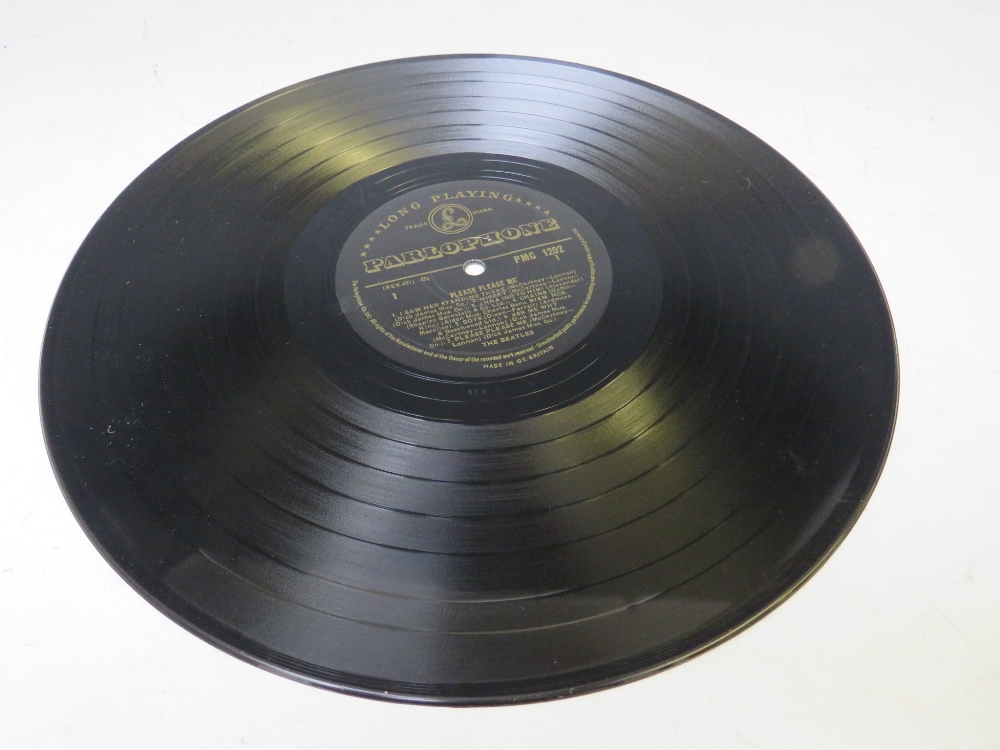 THE BEATLES PLEASE PLEASE ME MONO GOLD PARLAPHONE PMC1202 - Image 6 of 8