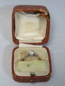 A LADIES ANTIQUE DIAMOND RING, central stone with tiny diamonds to shoulders, marked 18ct & Plat