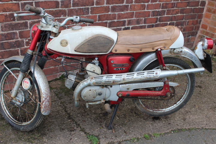A 1970 SUZUKI AS 50cc MOTORCYCLE, maroon frame and white fuel tank, mileage 18678, Reg: GBF 52H, - Image 4 of 10