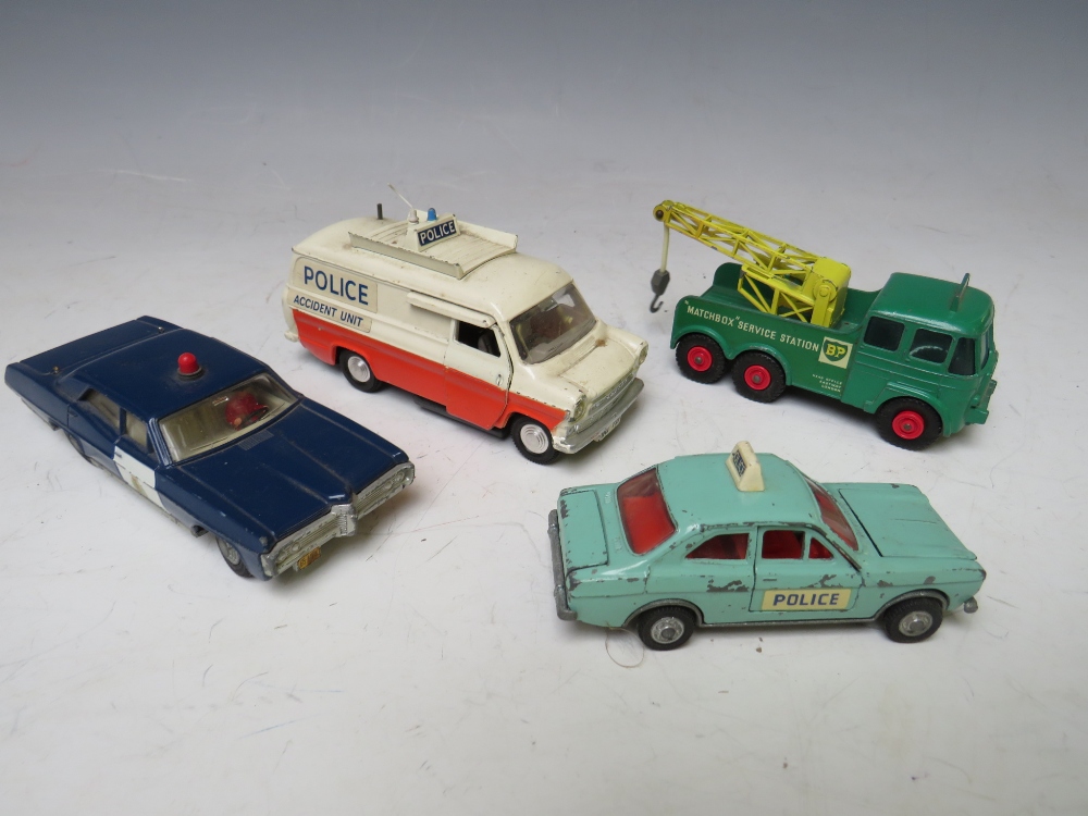 A COLLECTION OF VINTAGE PLAYWORN VEHICLES TO INCLUDE DINKY POLICE FORD TRANSIT VAN, Dinky Pontiac - Image 9 of 9