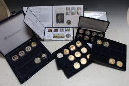 A QUANTITY OF MODERN COLLECTORS COIN SETS ETC, to include coin cover sets, centenary WWI coin