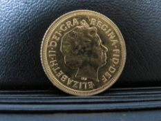 QUEEN ELIZABETH II 2001 HALF SOVEREIGN