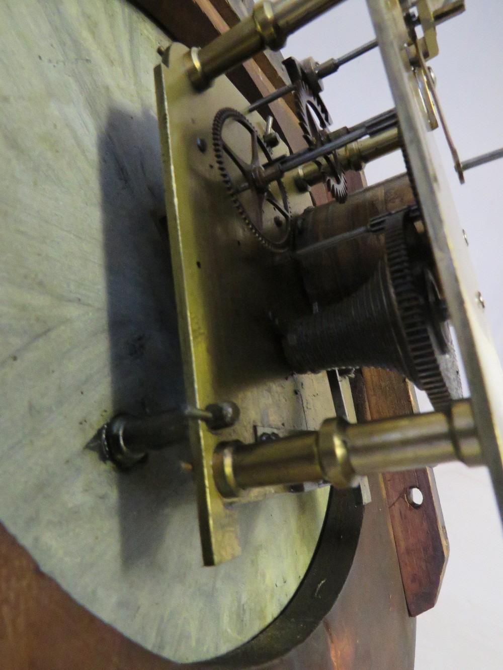 A 19TH CENTURY MAHOGANY CIRCULAR WALL CLOCK WITH SINGLE FUSEE MOVEMENT, Dial Dia. 12" A/F - Image 6 of 6