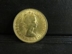 QUEEN ELIZABETH II 1965 SOVEREIGN