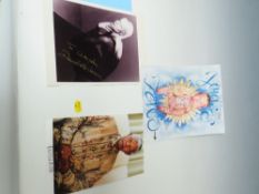 A TRAY OF AUTOGRAPHS AND PHOTOGRAPHS, LETTERS, CARD AND PAPER OF MISCELLANEOUS PERSONALITIES,