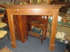 A VINTAGE OAK FIRE SURROUND W-157 CM