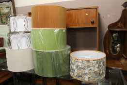 SIX MODERN LAMP/SHADES