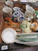 A TRAY OF ASSORTED CERAMICS TO INCLUDE A LAMBETH STYLE MUG
