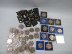 A LARGE QUANTITY OF COMMEMORATIVE CROWNS