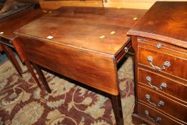 A 19TH CENTURY MAHOGANY PEMBROKE TABLE