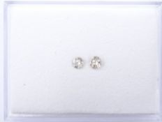 2 Brillanten zus 0,30ct., (0,18 + 0,12), getönt, SI