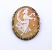 Muschelkamee um 1900, Metallfassung, 4,3 x 3,6cm