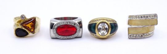 4x Modeschmuck Ringe, goldfarben