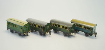 Märklin 1929ff, Gebr. Märklin & Cie., G.m.b.H. Göppingen: 4 historische märklin-Personenwagen, Spur