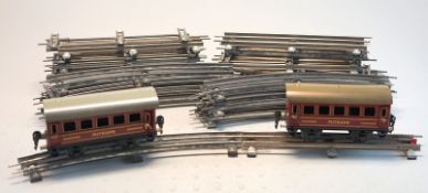 Märklin 1929ff, Gebr. Märklin & Cie., G.m.b.H. Göppingen: 2 alte märklin-Personenwagen 