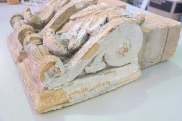 Pärchen Volutenkonsolen nach Renaissancevorbild