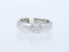 Tiffany & Co. Ring in 950 Platin mit Solitär Brillanten, Original Etui und gemologischem Zertifikat
