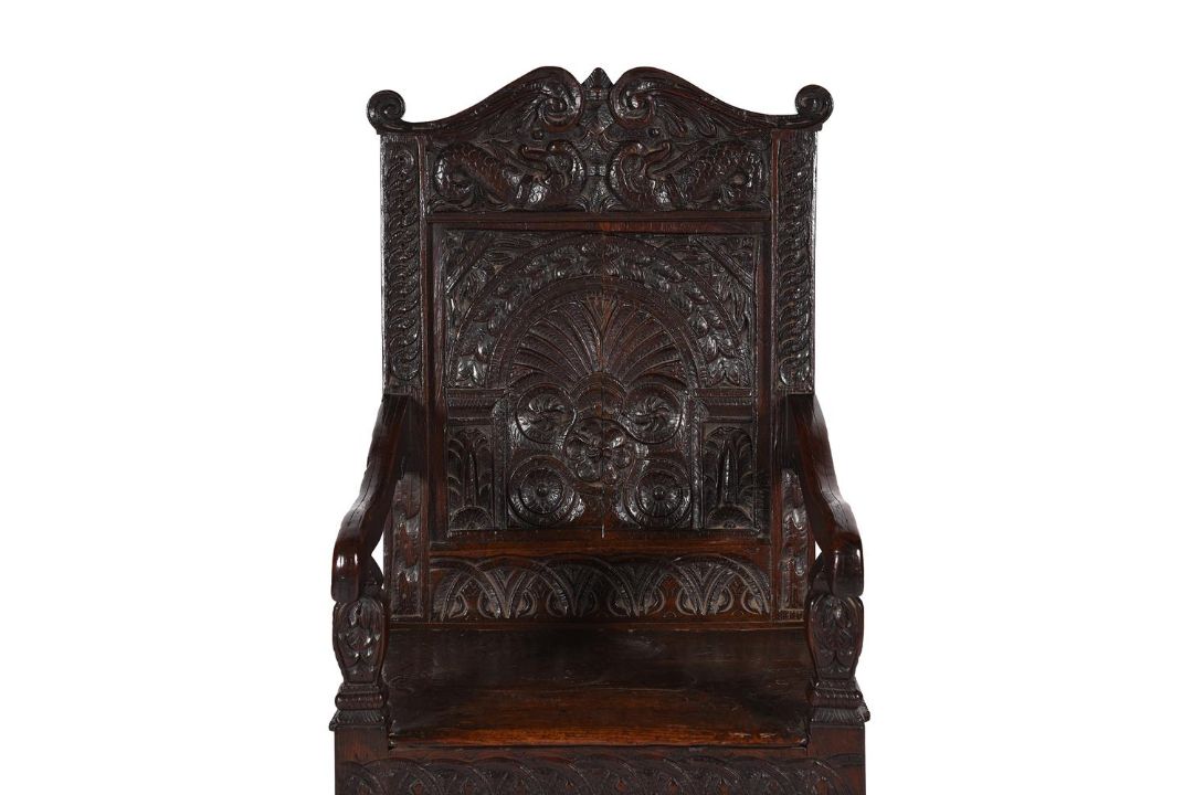 A CARVED OAK WAINSCOT ARMCHAIR - Image 2 of 3