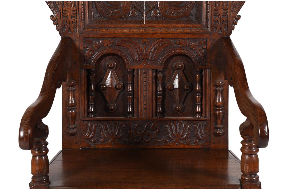 A CARVED OAK ARMCHAIR IN 17TH CENTURY STYLE - Image 4 of 6