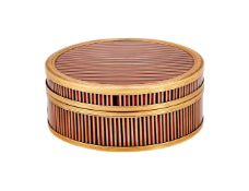 Y A GOLD MOUNTED AND TORTOISESHELL CYLINDRICAL BOX