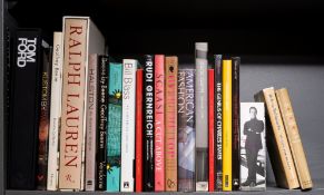 Ɵ Carter (Graydon) & Bridget Foley. Tom Ford, 2002 & others on American fashion and designers (c.20)
