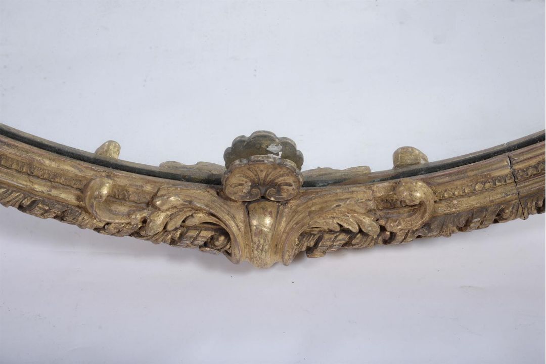 A LARGE CARVED GILTWOOD OVAL MIRROR, 19TH CENTURY - Image 2 of 4