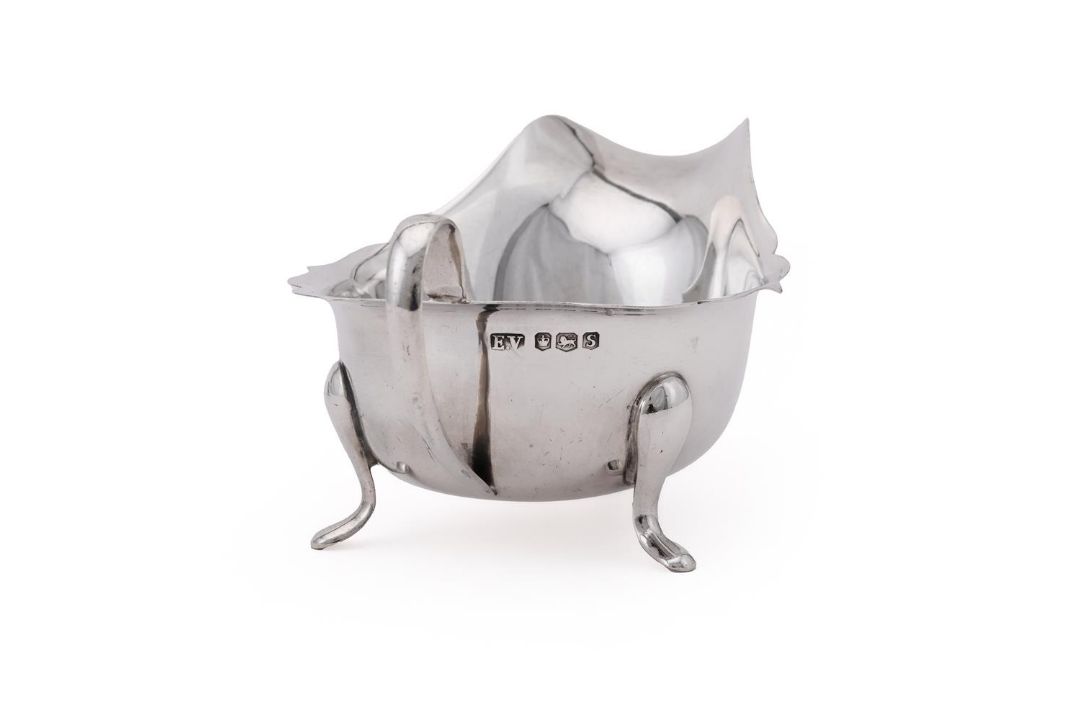 A PAIR OF SILVER SHAPED OVAL SAUCE BOATS - Image 2 of 2