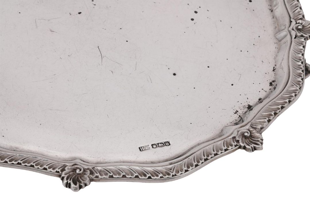 A SILVER SHAPED CIRCULAR SALVER - Image 2 of 3