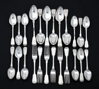 A SET OF SIX GEORGE IV FIDDLE PATTERN TABLE SPOONS, TABLE FORKS AND DESSERT SPOONS
